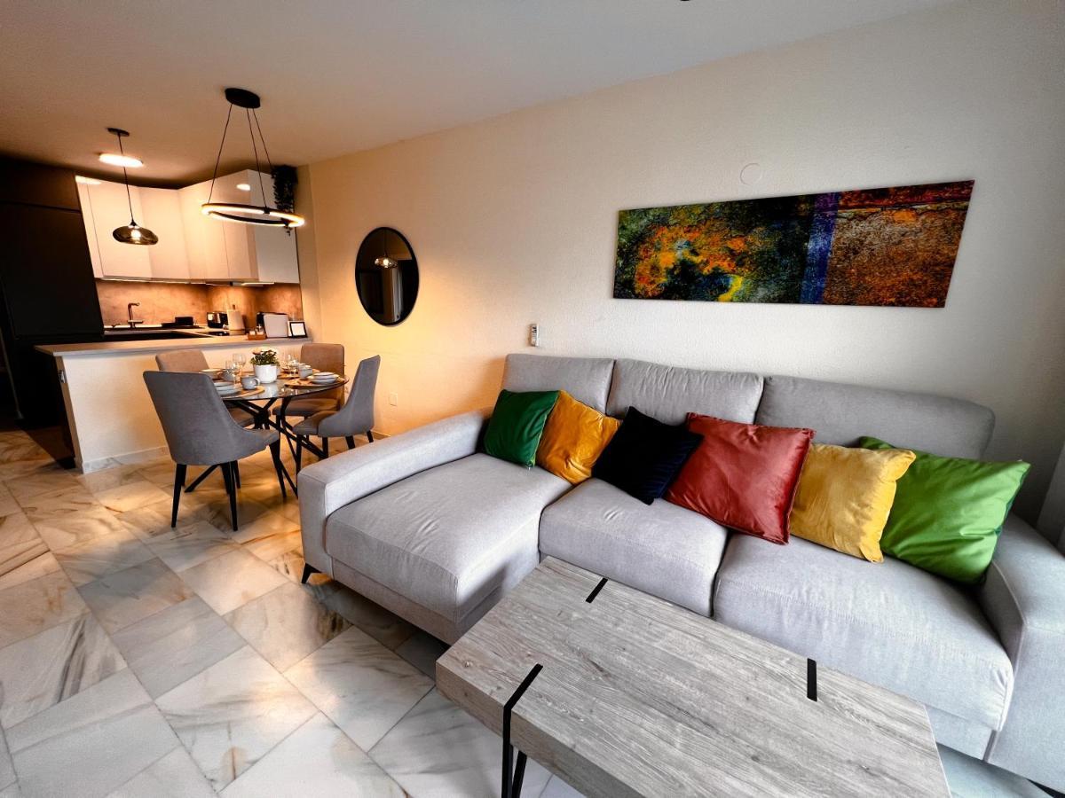 Crown Apartments With Sea View Ситио-де-Калаонда Экстерьер фото